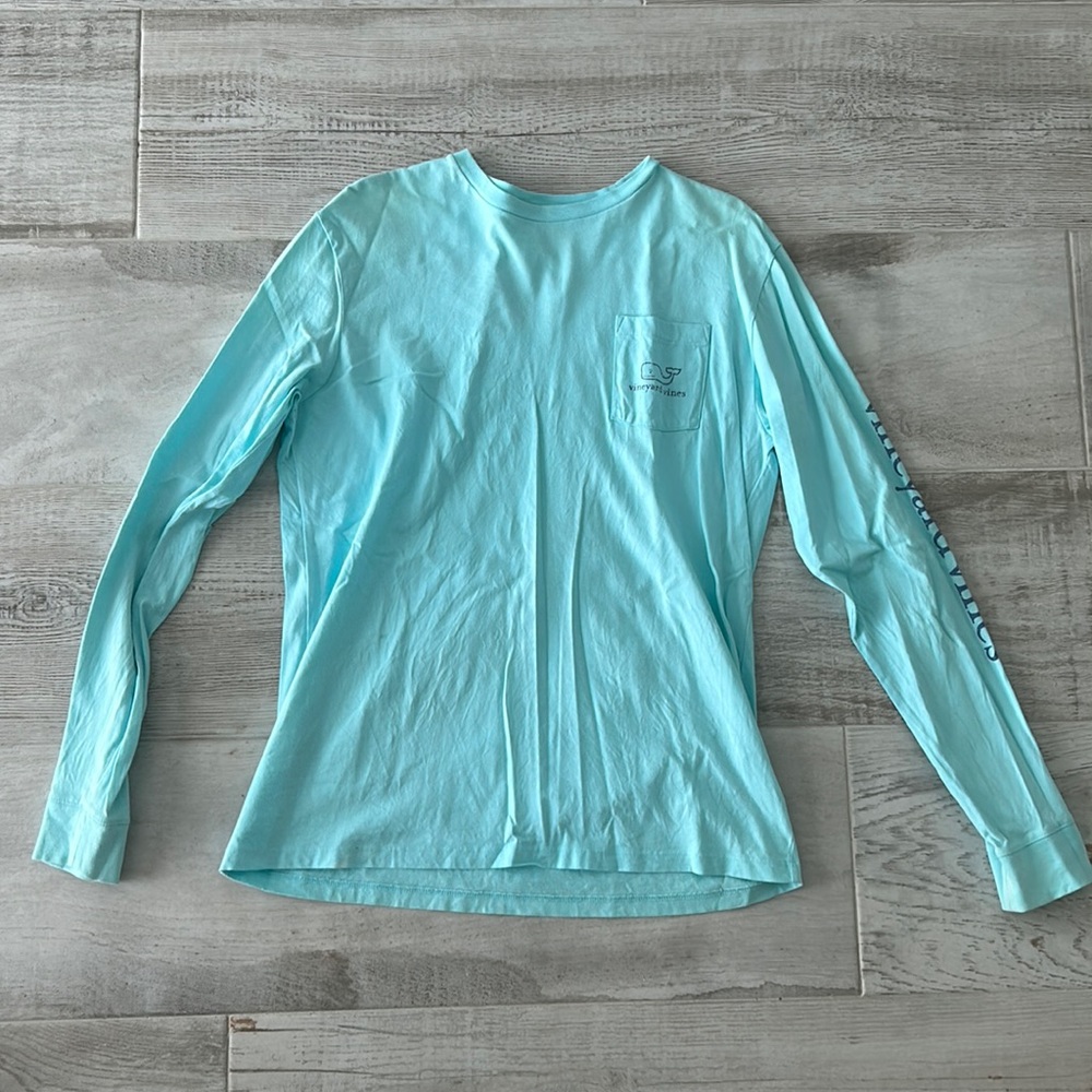 Vineyard Vines girls long sleeve pocket tee size xl